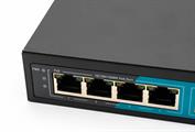 Switch 4 porte gigabit, 1 Porta Uplink Gigabit, 1 Porta SFP, fino a 250 metri, con Funzione VLAN, 65W