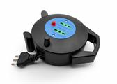 Prolunga elettrica con avvolgicavo da 5 metri dotata di 2 prese 10/16 A 2P+T bipasso